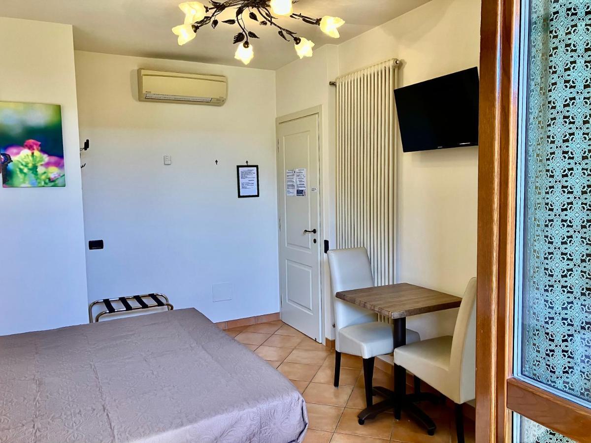 B&B Desenzano Paradise Desenzano del Garda Exteriér fotografie